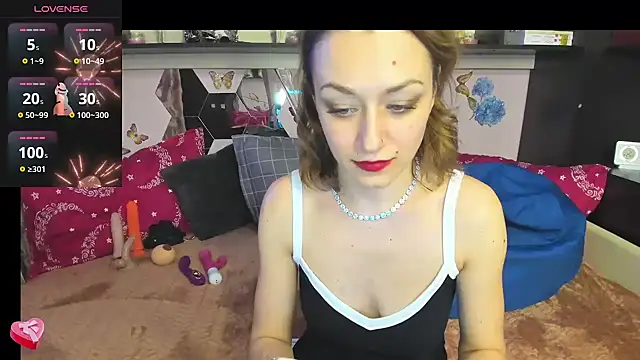 Snapshot of FoxyDom699 chatting on 02-24-25, 10:15 FoxyDom699 online show from 02-24-25, 10:15