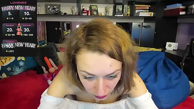 Snapshot of FoxyDom699 chatting on 03-21-25, 07:33 FoxyDom699 online show from 03-21-25, 07:33
