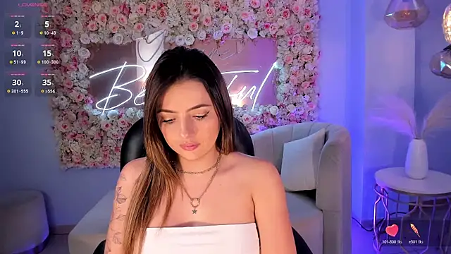 Snapshot of AmyWood chatting on 01-12-25, 10:22 AmyWood online show from 01-12-25, 10:22