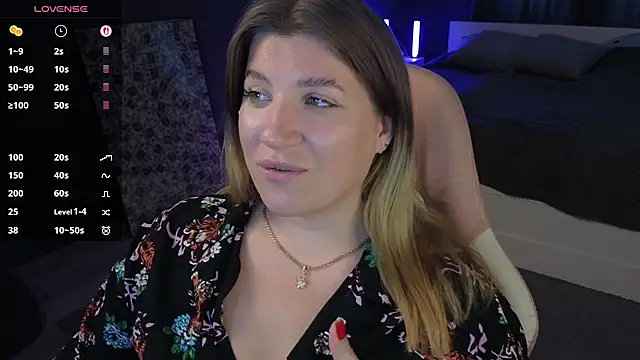 Snapshot of Fairy__Sofia chatting on 02-25-25, 11:41 Fairy Sofia online show from 02-25-25, 11:41