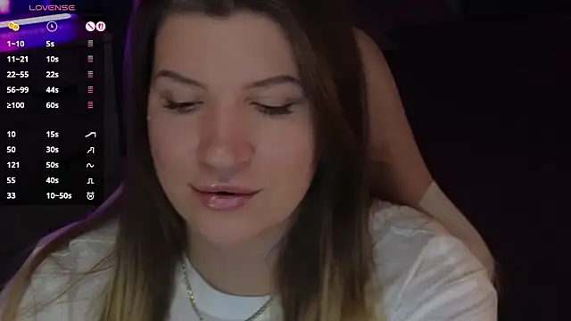 Snapshot of Fairy__Sofia chatting on 11-18-25, 03:27 Fairy Sofia online show from 11-18-25, 03:27