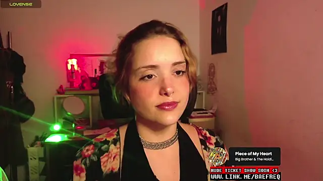 Snapshot of mskuddo chatting on 07-10-26, 10:01 mskuddo online show from 07-10-26, 10:01