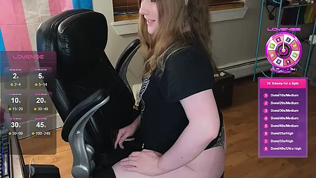 luluvaladon online show from 11-12-25, 06:36