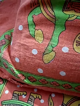 Snapshot of Mini865433 chatting on 03-03-25, 06:22 Mini865433 online show from 03-03-25, 06:22