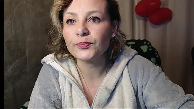 dagny-jo online show from 03-08-25, 03:39