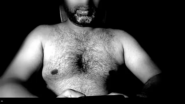 Snapshot of _x_rated_ chatting on 06-14-26, 06:43 x rated online show from 06-14-26, 06:43