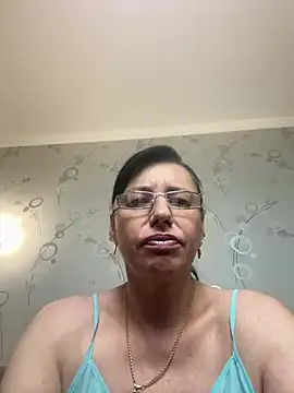 Snapshot of Amberhotqueen chatting on 06-26-26, 11:25 Amberhotqueen online show from 06-26-26, 11:25