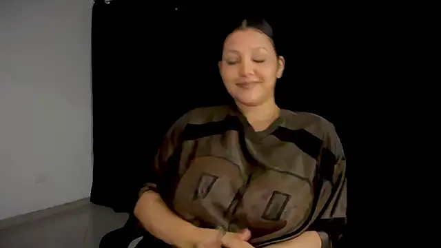 MarcellaGriffin online show from 11-18-25, 11:15