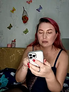 Snapshot of Katti_Kissa chatting on 10-24-25, 11:39 Katti Kissa online show from 10-24-25, 11:39