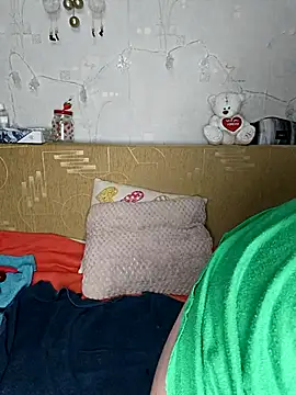 Snapshot of Katti_Kissa chatting on 12-01-25, 04:12 Katti Kissa online show from 12-01-25, 04:12