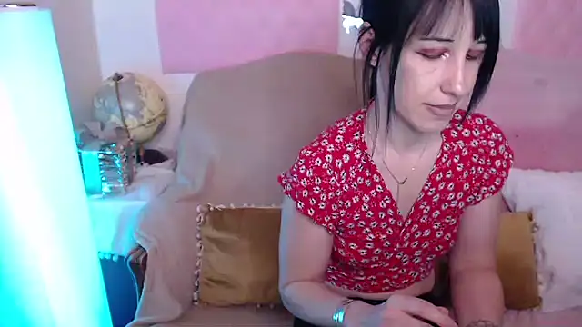 Snapshot of -carla- chatting on 03-11-26, 06:30 -carla- online show from 03-11-26, 06:30