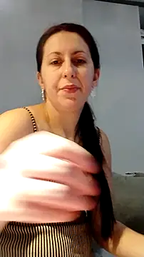 lolyforyou online show from 12-15-25, 08:18