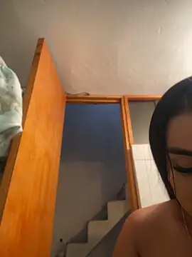 Snapshot of Emma_Brown_12 chatting on 06-19-26, 09:29 Emma Brown 12 online show from 06-19-26, 09:29