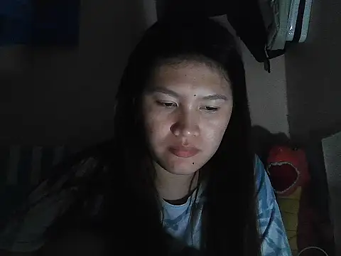 Snapshot of leamorena chatting on 12-18-25, 06:36 leamorena online show from 12-18-25, 06:36