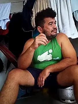 Snapshot of tarra122 chatting on 02-19-26, 03:41 tarra122 online show from 02-19-26, 03:41