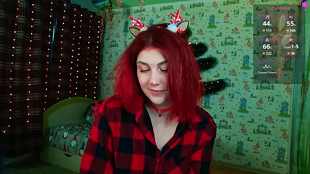 SmokyRose online show from 12-17-25, 01:39