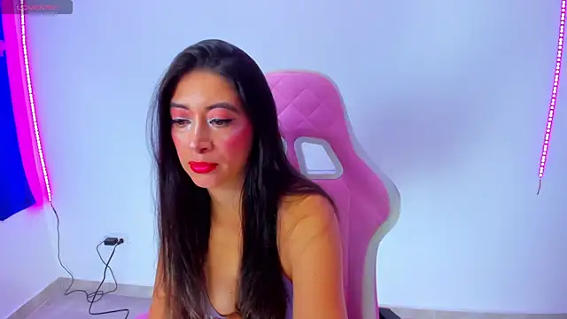 MeganWhite3 online show from 03-04-25, 07:08