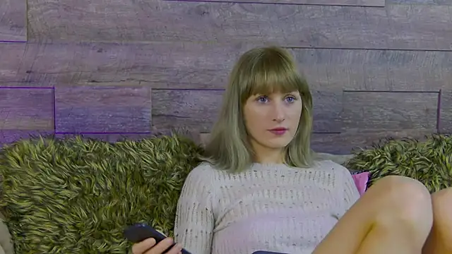 SiennaShapiro online show from 09-18-25, 07:38