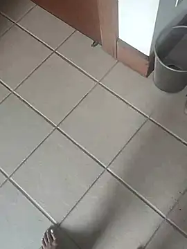 Snapshot of LilliThelo chatting on 03-11-25, 05:02 LilliThelo online show from 03-11-25, 05:02