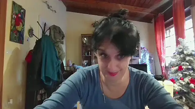 Snapshot of ClaudyGeryn chatting on 01-08-25, 02:03 ClaudyGeryn online show from 01-08-25, 02:03