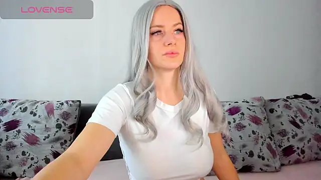 DiamondKay online show from 01-07-25, 07:42