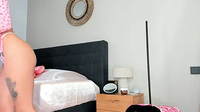 Snapshot of mazekyn chatting on 03-18-25, 05:10 mazekyn online show from 03-18-25, 05:10