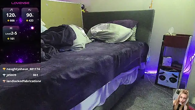 Blondiewithanass online show from 01-13-26, 05:02