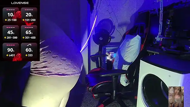 Blondiewithanass online show from 03-05-26, 04:03