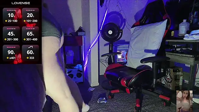 Blondiewithanass online show from 04-08-26, 07:03