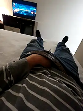 girthywhit10 online show from 04-13-26, 03:56