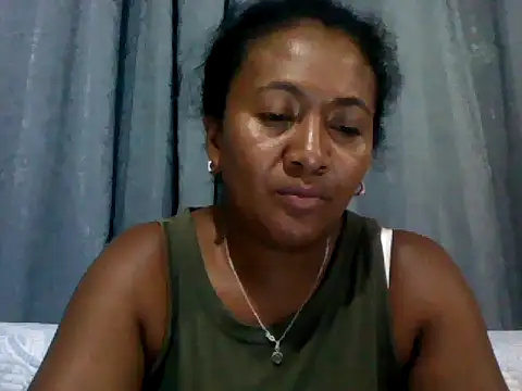 Snapshot of sexyladii chatting on 02-08-26, 05:16 sexyladii online show from 02-08-26, 05:16