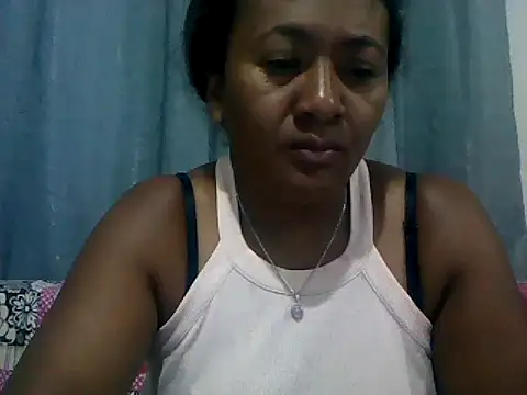 Snapshot of sexyladii chatting on 05-04-26, 04:47 sexyladii online show from 05-04-26, 04:47