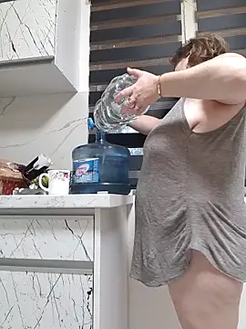 cindybbwsquirt online show from 09-19-25, 04:14