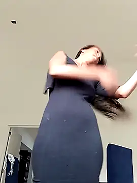 Luna-Natural online show from 09-25-25, 02:10