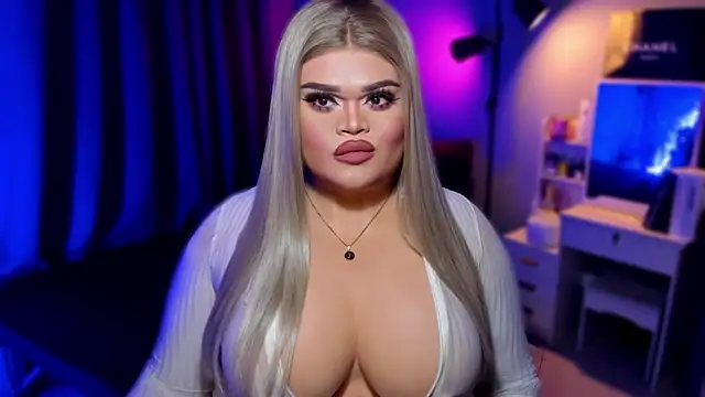 Snapshot of KarolinaThompson chatting on 12-09-24, 01:51 KarolinaThompson online show from 12-09-24, 01:51