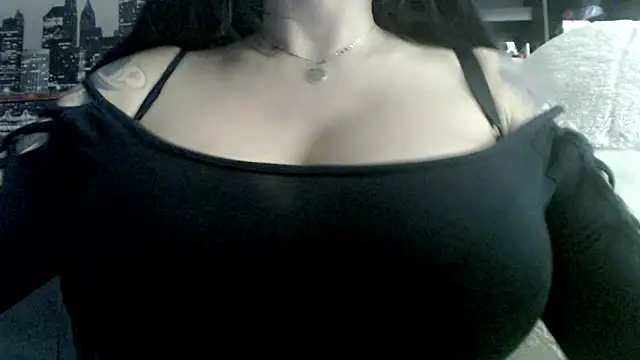 Snapshot of stormylana chatting on 04-17-26, 07:39 stormylana online show from 04-17-26, 07:39