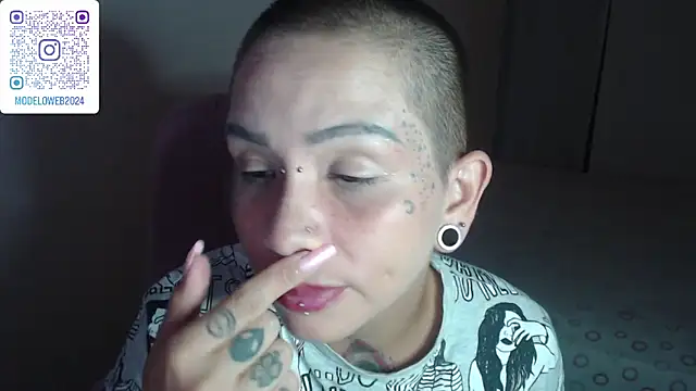 moon cat85 online show from 02-09-25, 03:00