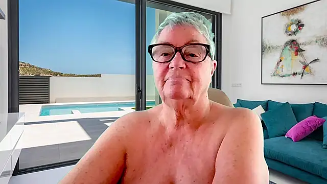 Snapshot of GrannyChrissy68 chatting on 06-14-26, 01:24 GrannyChrissy68 online show from 06-14-26, 01:24
