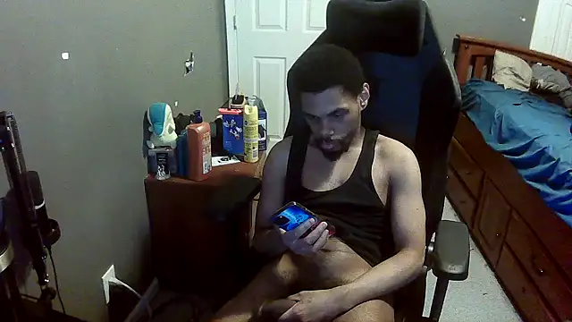 Snapshot of Neovergil0 chatting on 11-15-25, 09:32 Neovergil0 online show from 11-15-25, 09:32