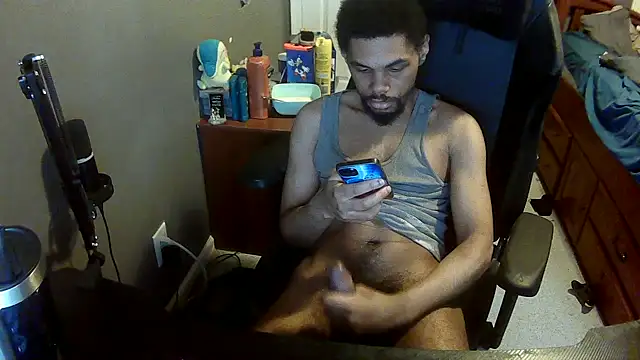 Snapshot of Neovergil0 chatting on 11-21-25, 08:29 Neovergil0 online show from 11-21-25, 08:29