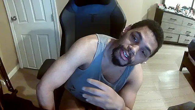 Snapshot of Neovergil0 chatting on 02-14-26, 01:35 Neovergil0 online show from 02-14-26, 01:35