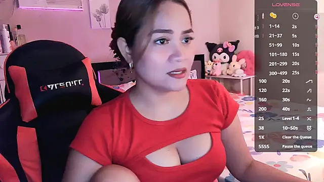 yenyen  online show from 05-31-26, 01:58