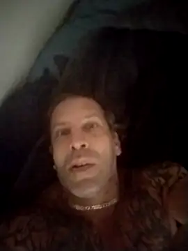 Snapshot of trucker1979 chatting on 11-13-25, 07:46 trucker1979 online show from 11-13-25, 07:46