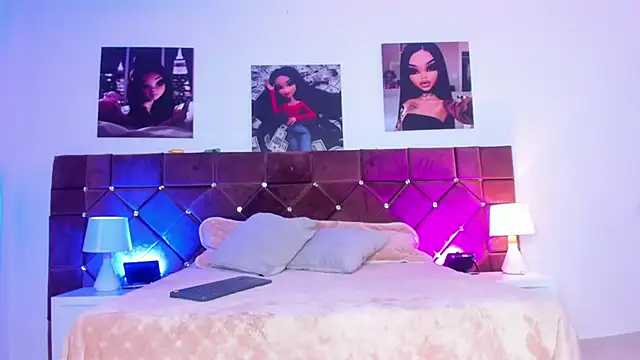 Snapshot of Ariana_lopezz chatting on 02-13-25, 12:21 Ariana lopezz online show from 02-13-25, 12:21