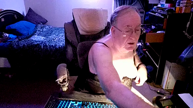 Toastir online show from 12-12-24, 11:36