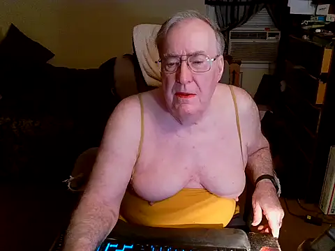 Toastir online show from 12-17-24, 03:06