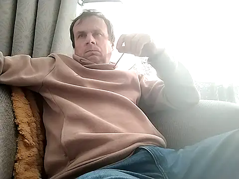 grzes19763 online show from 10-01-25, 08:31