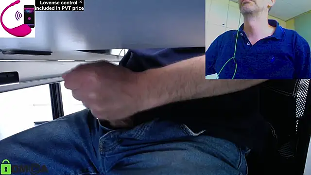 Snapshot of pliko chatting on 06-10-26, 09:41 pliko online show from 06-10-26, 09:41