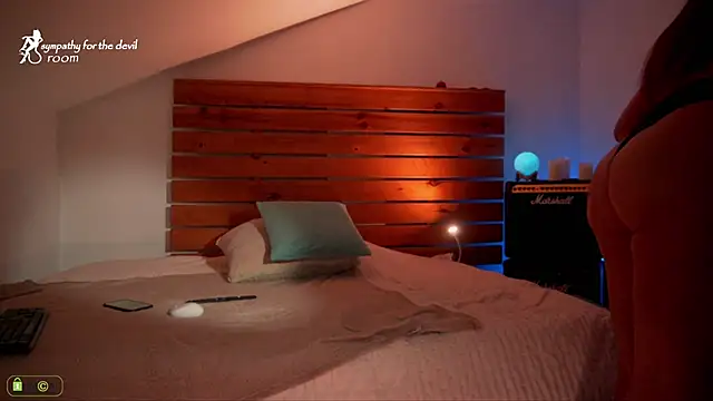 Snapshot of Sympathy_for_the_devil chatting on 11-23-25, 10:20 Sympathy for the devil online show from 11-23-25, 10:20