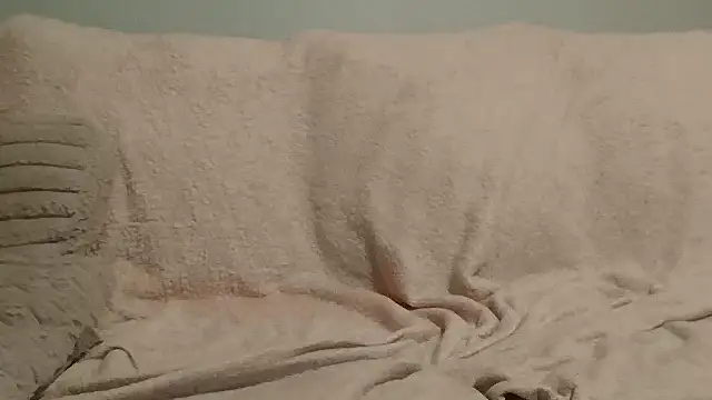 beautylovess online show from 11-15-25, 03:59